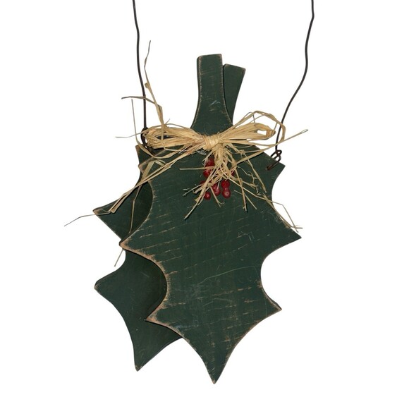 Primitive Holly Leaf Christmas Wall Hanging Rustic Wood Folk Art Decor - Picture 4 of 16